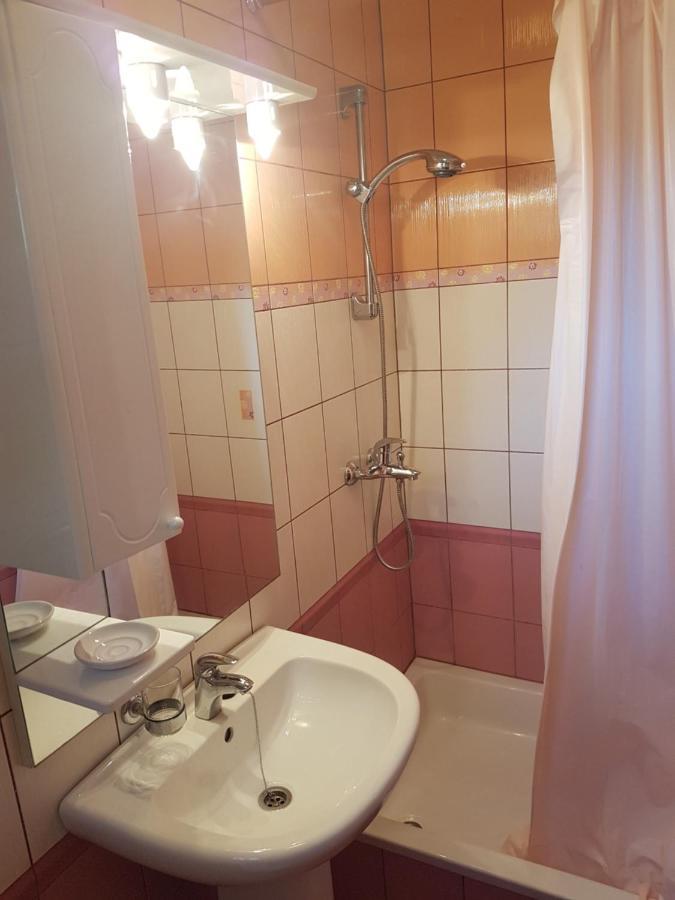 Ferienwohnung Monika Rab Town Exterior foto