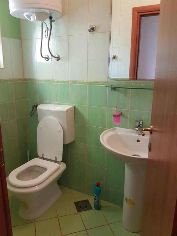 Ferienwohnung Monika Rab Town Exterior foto